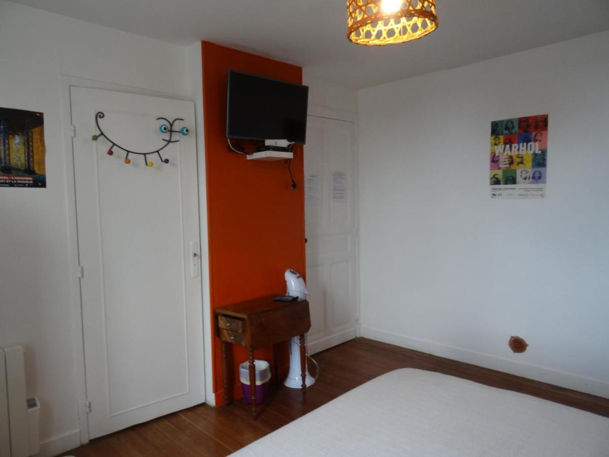 Les Flots De Ma Vie D Hotes Et Tipi Florence Et Virginie Gossin * Barzan