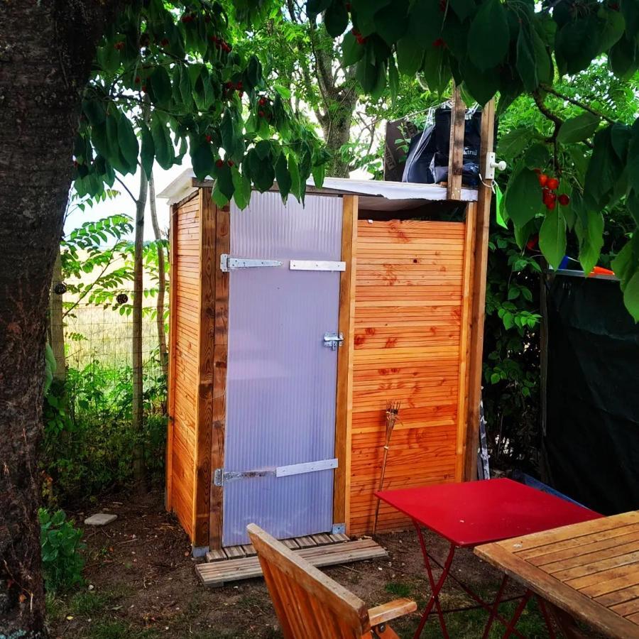 Les Flots De Ma Vie D Hotes Et Tipi Florence Et Virginie Gossin Guest house Barzan